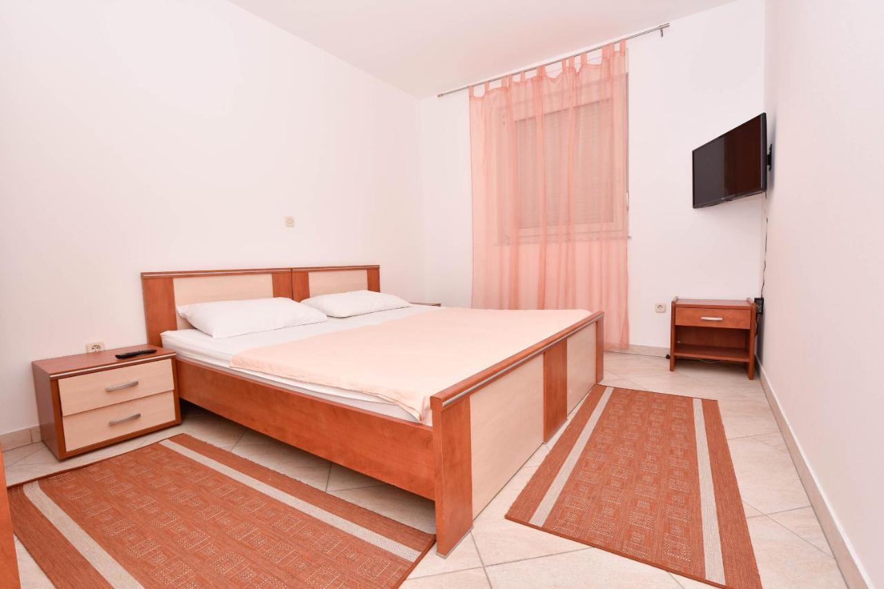 Apartment Jaspis Biograd Na Moru Esterno foto