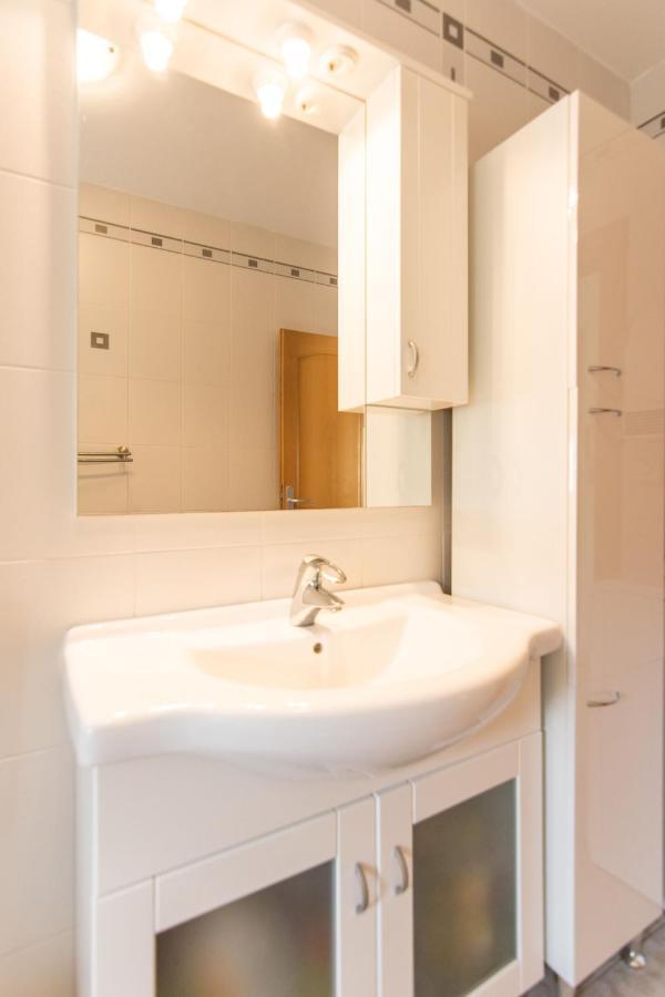 Apartment Jaspis Biograd Na Moru Esterno foto
